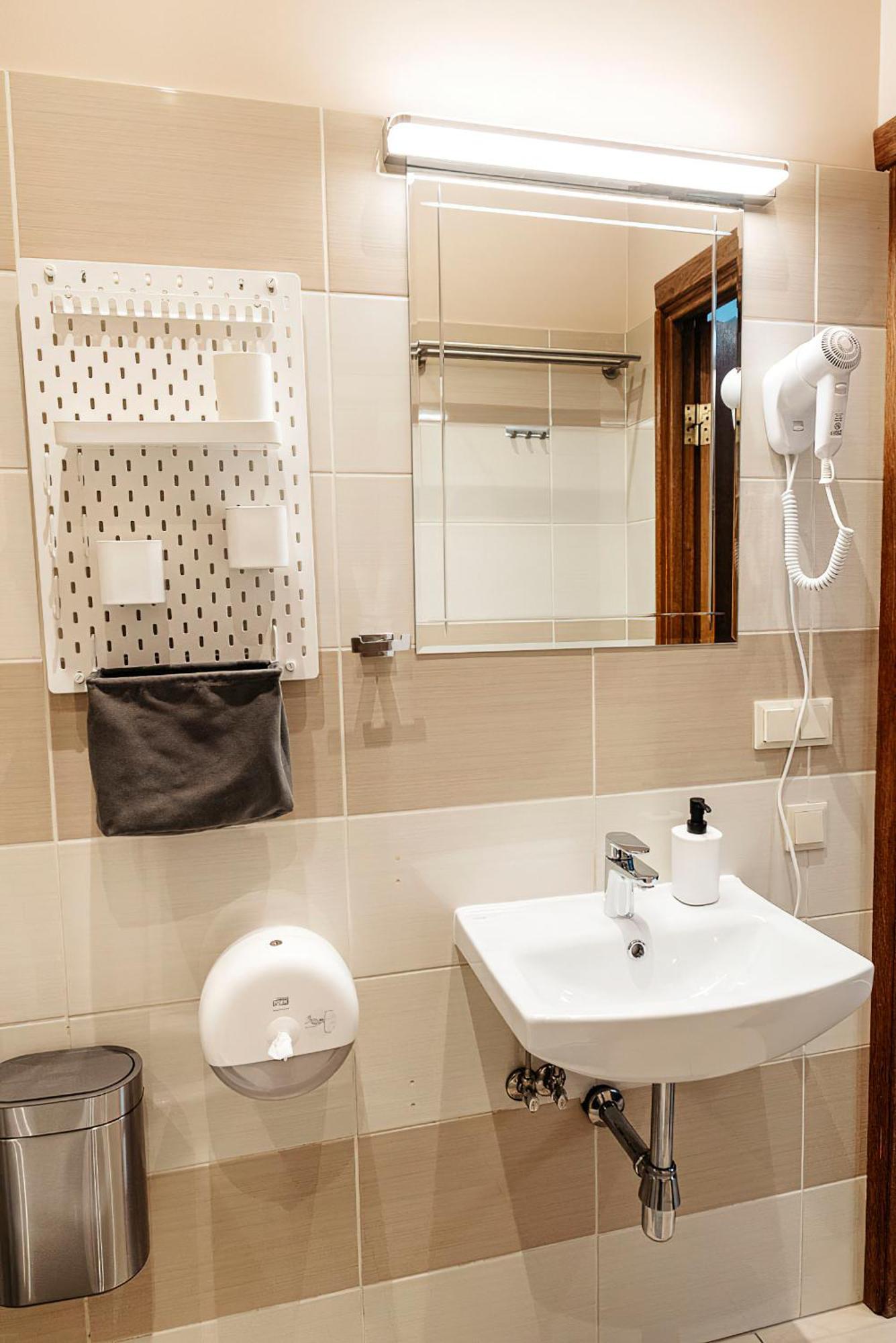 Riga Central Apartments - Skolas Str. Parking Nearby Ngoại thất bức ảnh